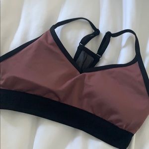 VS PINK mauve sports bra